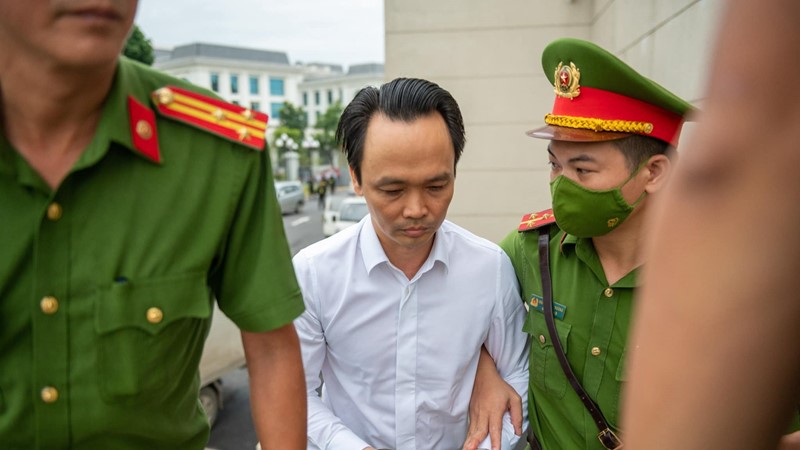 Xét xử cựu Chủ tịch FLC Trịnh Văn Quyết, tòa triệu tập gần 100.000 người đến tòa