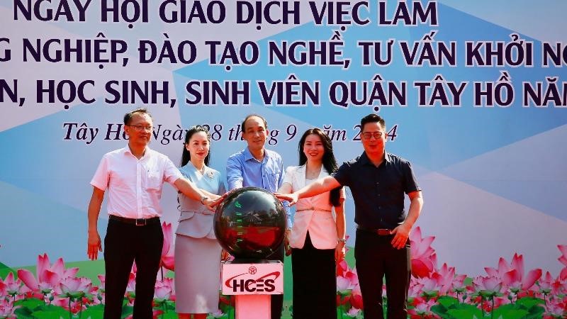 Gần 3.000 chỉ tiêu tuyển dụng tại Ngày hội giao dịch việc làm quận Tây Hồ