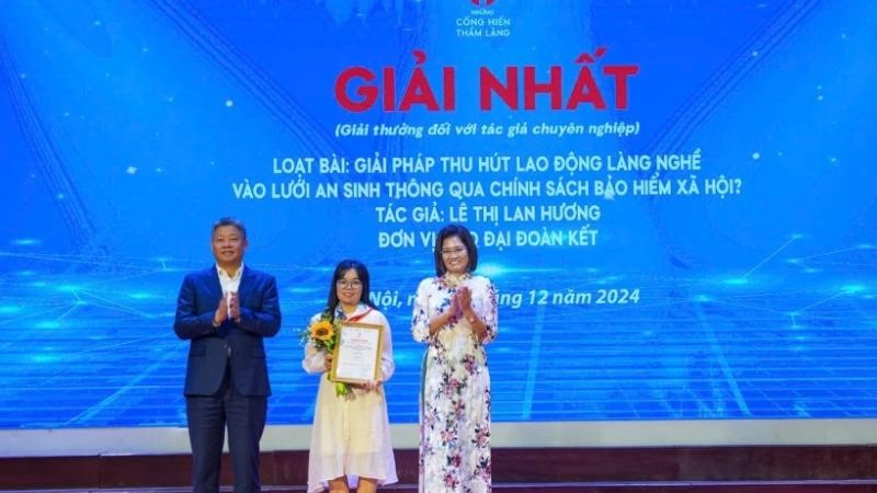 Hơn 30 tác phẩm đạt giải tại cuộc thi “Những cống hiến thầm lặng” năm 2024