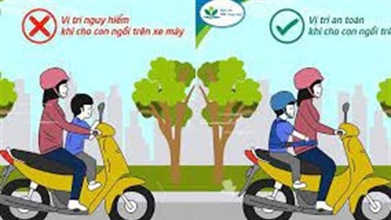 Chở trẻ em trên 6 tuổi ngồi trước xe máy bị xử phạt như thế nào?