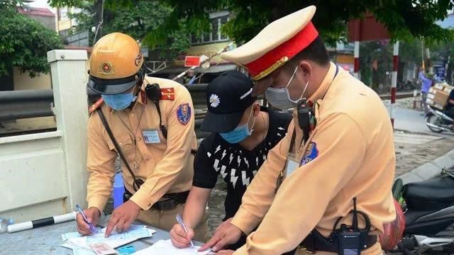 Hà Nội: Phát hiện 421 trường hợp vi phạm Luật Giao thông đường bộ