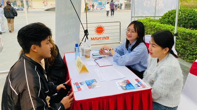 2.645 chỉ tiêu việc làm tại Phiên giao dịch việc làm quận Hà Đông