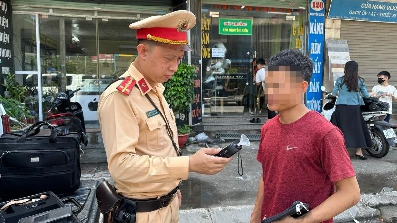 255 trường hợp vi phạm Luật Giao thông đường bộ bị xử phạt trong ngày 2/5