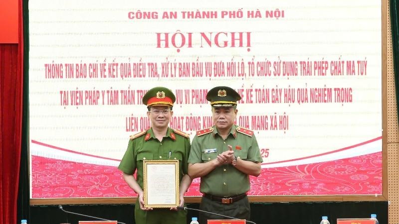 Bí thư Thành ủy Bùi Thị Minh Hoài gửi Thư khen Công an thành phố Hà Nội