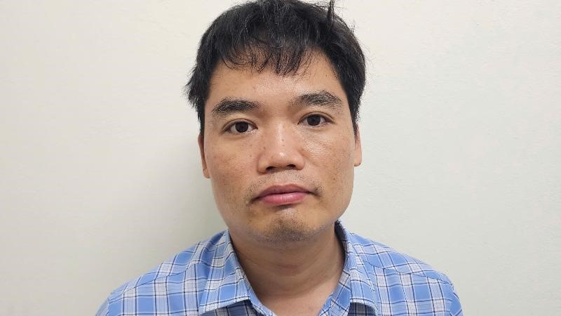 Tạm giữ hình sự lái xe gây tai nạn liên hoàn làm 01 người tử vong tại phường Dương Nội