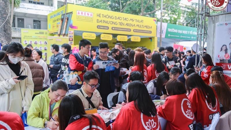 ĐH Việt Nhật công bố thay đổi có lợi cho sinh viên ở 2 chương trình đào tạo mới