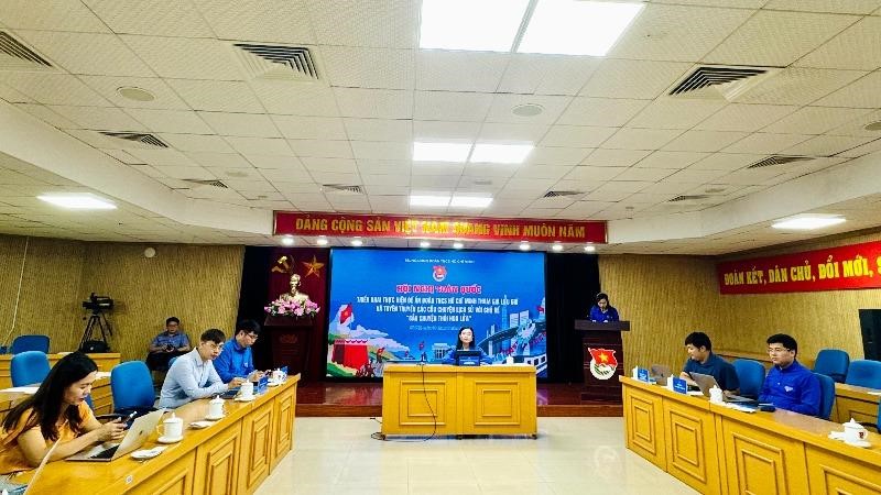 Đoàn viên thanh niên tham gia lưu giữ và tuyên truyền câu chuyện lịch sử
