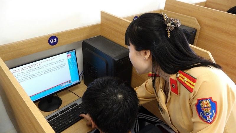 Hà Nội thông báo lịch kiểm tra phục hồi điểm giấy phép lái xe