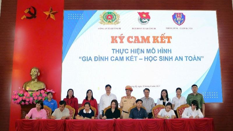 Xã Quảng Bị ra mắt mô hình “Gia đình cam kết - học sinh an toàn”