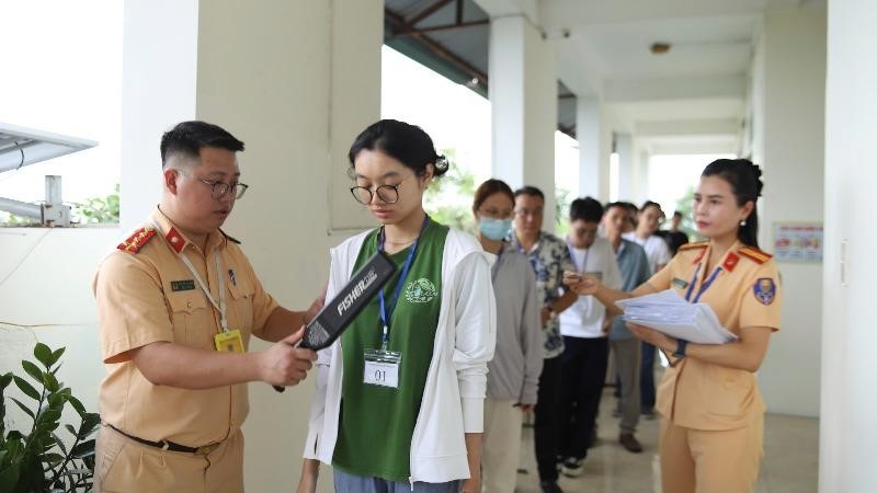 Hà Nội: Tổ chức hơn 100 kỳ sát hạch lái xe trong 1 tháng