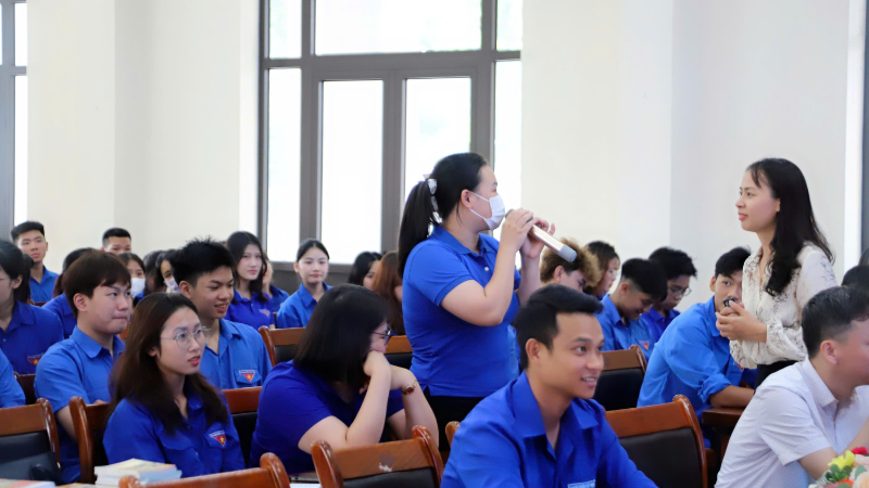 Xã Thiên Lộc tuyên truyền, vận động nam nữ thanh niên tham gia khám sức khỏe trước kết hôn