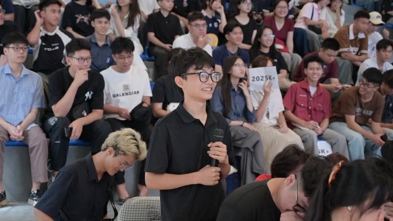 Hà Nội: Tuyên truyền pháp luật về an toàn giao thông cho sinh viên Đại học Kiến trúc Hà Nội
