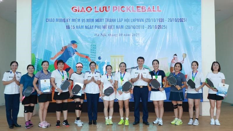 Sôi nổi giải Pickleball chào mừng ngày Phụ nữ Việt Nam 20/10