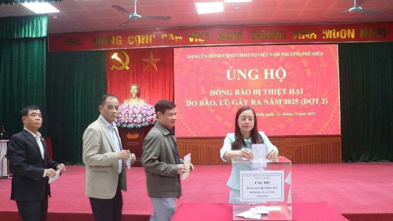 Phường Phú Diễn phát động ủng hộ đồng bào bị thiệt hại do bão, lũ đợt 2