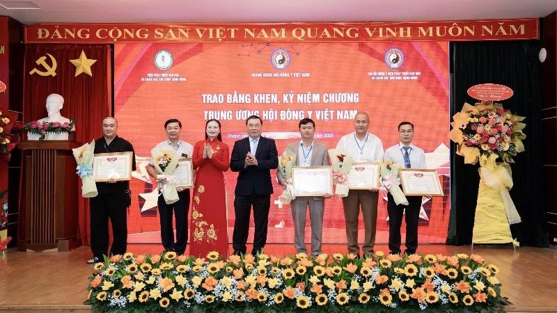 Bảo tồn và phát huy giá trị văn hóa, bản sắc của nền y học cổ truyền Việt Nam 