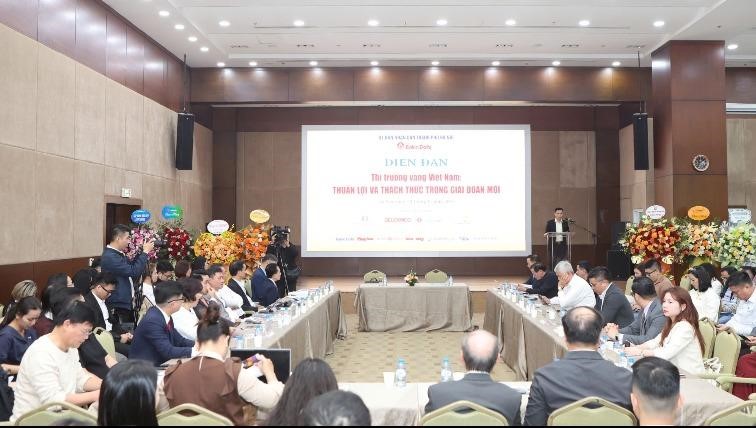 Phát triển thị trường vàng - cơ hội và thách thức