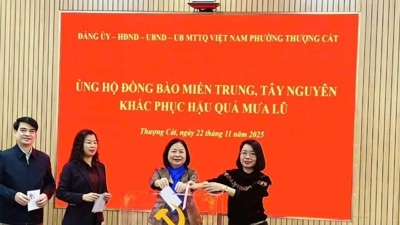 Phường Thượng Cát phát động ủng hộ đồng bào bị ảnh hưởng do bão lũ
