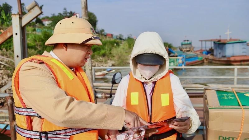 Tăng cường bảo đảm an toàn giao thông đường thủy dịp cuối năm