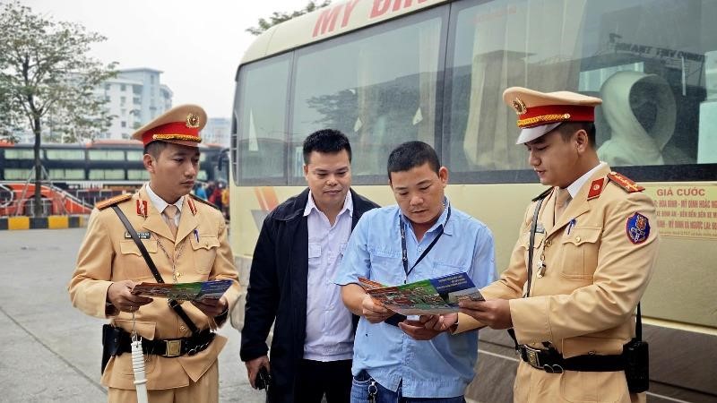Hà Nội: Đảm bảo an toàn giao thông trong vận tải hành khách dịp Tết Dương lịch 2026