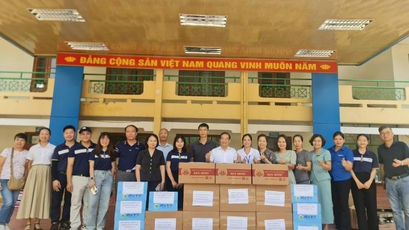 Uỷ ban MTTQ phường Thượng Cát lan tỏa yêu thương, kết nối những tấm lòng nhân ái