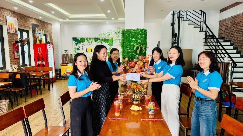 Hội LHPN xã Vĩnh Thanh hỗ trợ hội viên phụ nữ khởi nghiệp kinh doanh