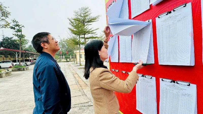 Xã Nam Phù hoàn thành niêm yết danh sách cử tri tại 100% khu vực bỏ phiếu
