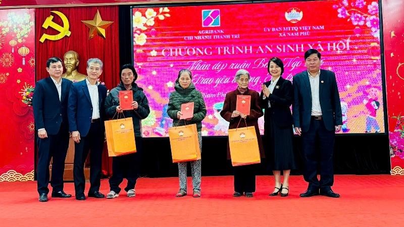 Xã Nam Phù: Chăm lo an sinh xã hội, để mọi người dân đều có Tết