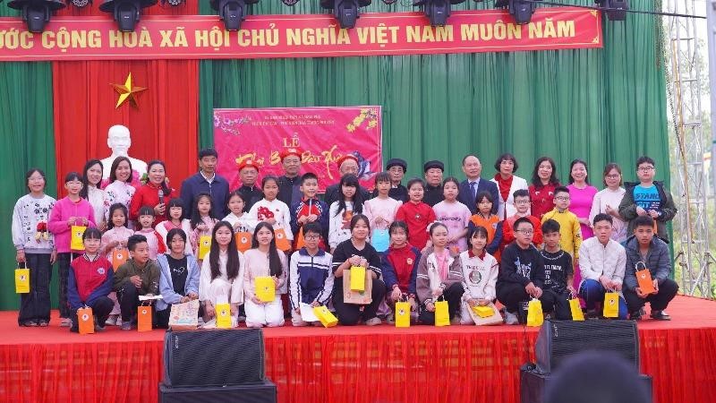 Rộn ràng Lễ khai bút đầu Xuân Bính Ngọ 2026 tại đình làng Đại Lan