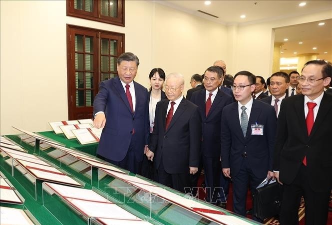 Việt Nam, Trung Quốc ký kết 36 văn bản thỏa thuận hợp tác