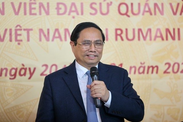 Thủ tướng: Giải quyết công việc của bà con kiều bào “như của người thân ruột thịt”