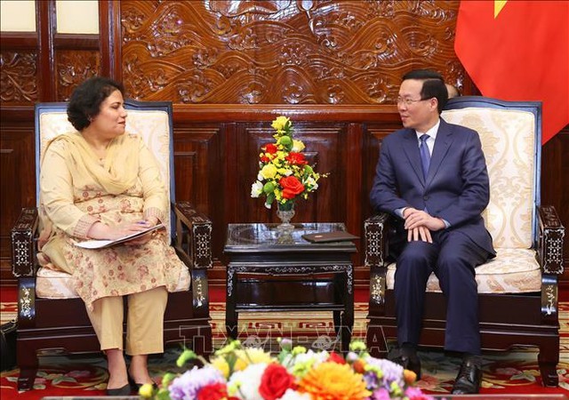 Chủ tịch nước Võ Văn Thưởng tiếp Đại sứ Pakistan