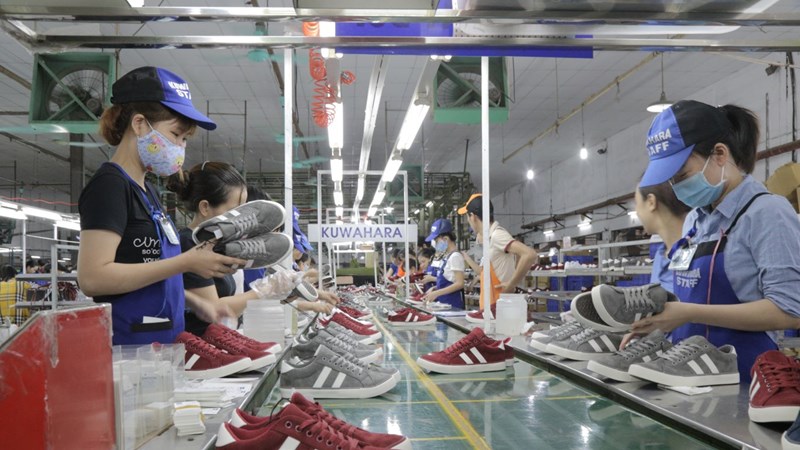 Việt Nam lọt Top các nước xuất khẩu giày dép hàng đầu thế giới