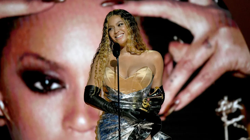 Beyoncé thành tỷ phú sau chuyến lưu diễn lập kỷ lục