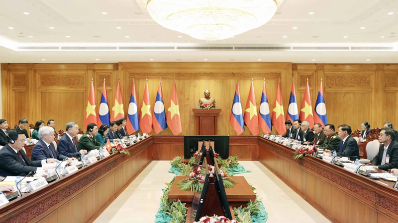 Chủ tịch nước Tô Lâm hội đàm với Tổng Bí thư, Chủ tịch nước Lào