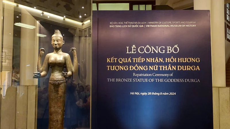 Tượng nữ thần Durga thuộc phong cách nghệ thuật văn hóa Champa lần đầu ra mắt công chúng