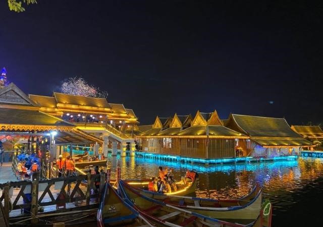 Việt Nam chinh phục thiên đường du lịch Tây Song Bản Nạp