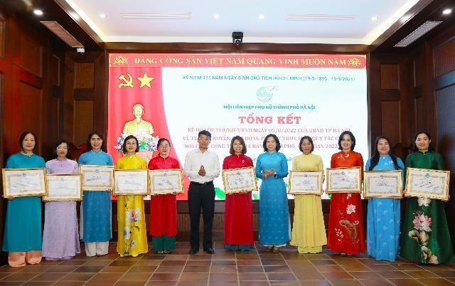 Biểu dương 80 điển hình tiêu biểu Phụ nữ Thủ đô làm theo lời Bác