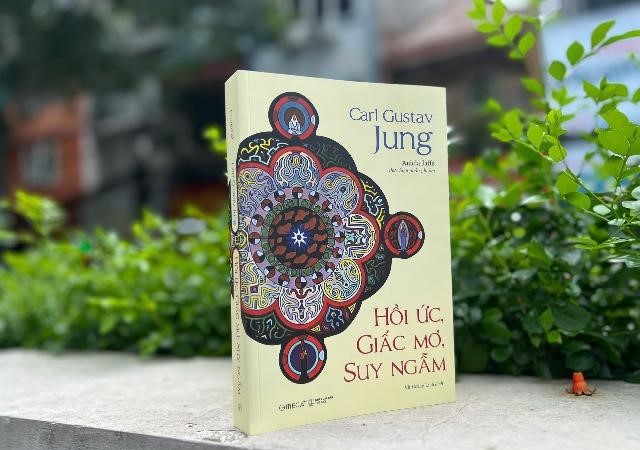 “Hồi ức, Giấc mơ, Suy ngẫm”: Cuộc hành trình vào tâm thức của Carl Jung
