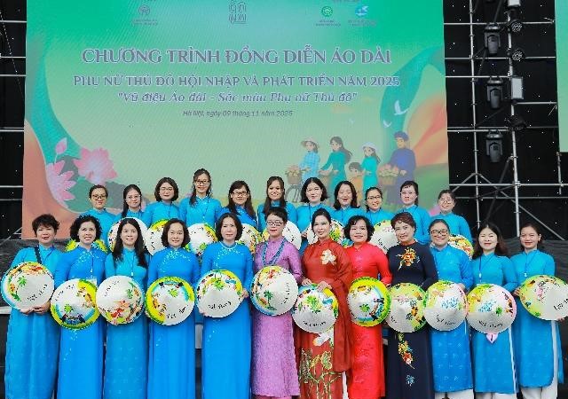 Vũ điệu của truyền thống, hội nhập và khát vọng thời đại mới