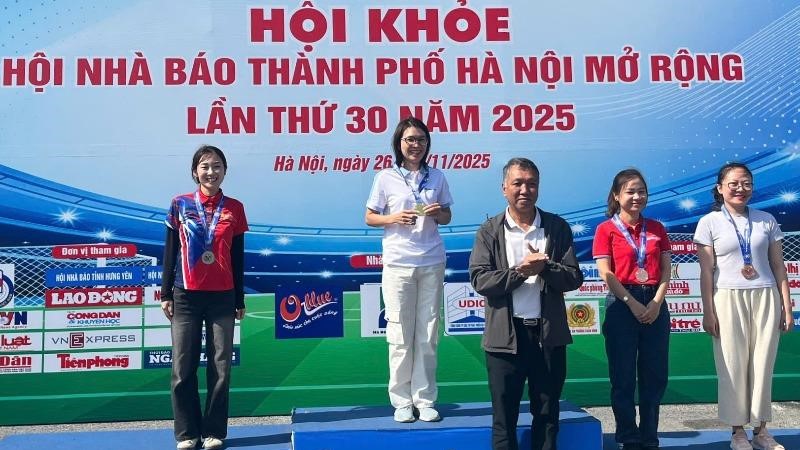 Báo Phụ nữ Thủ đô giành giải Ba nội dung đi bộ tại Hội khỏe Hội Nhà báo thành phố Hà Nội mở rộng lần thứ 30