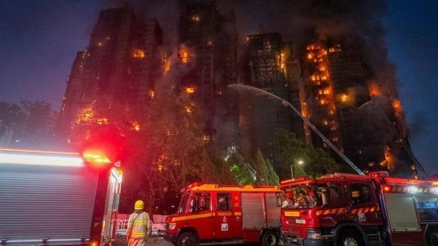 Chưa ghi nhận trường hợp công dân Việt Nam nào bị ảnh hưởng trong vụ cháy chung cư ở Hong Kong (Trung Quốc)