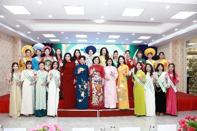 Sắc đẹp, trí tuệ và khát vọng gìn giữ truyền thống