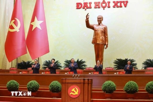 Việt Nam vững bước phát triển qua kỳ vọng của các đại sứ quốc tế