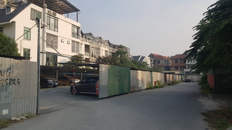 Hà Nội: Bãi xe “toàn không” gần UBND xã An Khánh, Hoài Đức