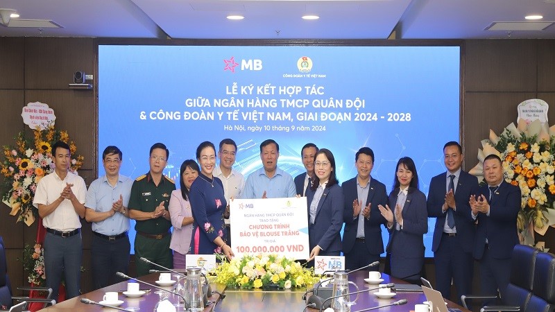 MB ký kết hợp tác với Công đoàn Y tế Việt Nam