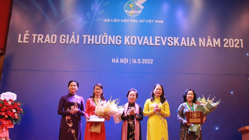Hội LHPN Việt Nam: Trao Giải thưởng Kovalevskaia năm 2021 cho 2 nhà khoa học nữ xuất sắc
