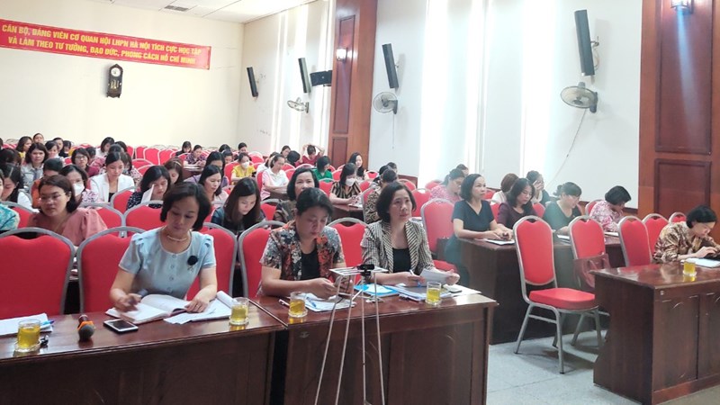 Tập huấn Điều lệ Hội LHPN Việt Nam khóa XIII