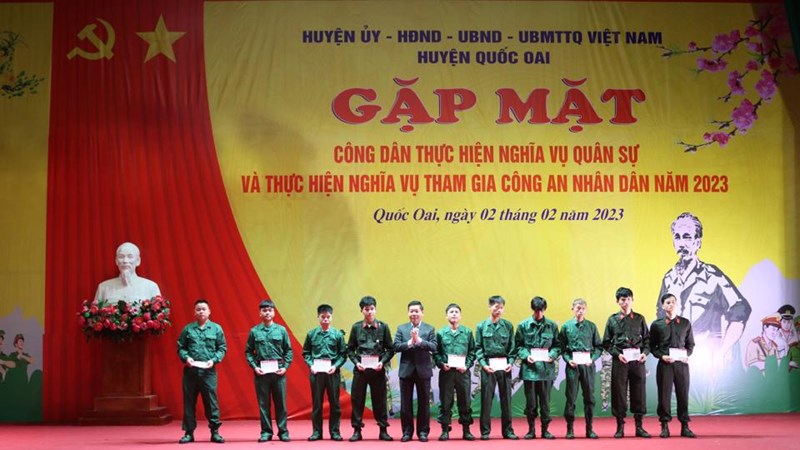 Hà Nội tổ chức gặp mặt, động viên tân binh trước lên đường nhập ngũ năm 2023