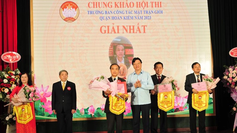 Quận Hoàn Kiếm: Chung khảo Hội thi “Trưởng Ban công tác Mặt trận giỏi” năm 2023