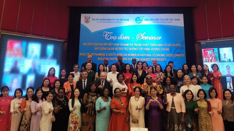 Thúc đẩy vai trò của phụ nữ Việt Nam và Nam Phi trong phát triển kinh tế đất nước
